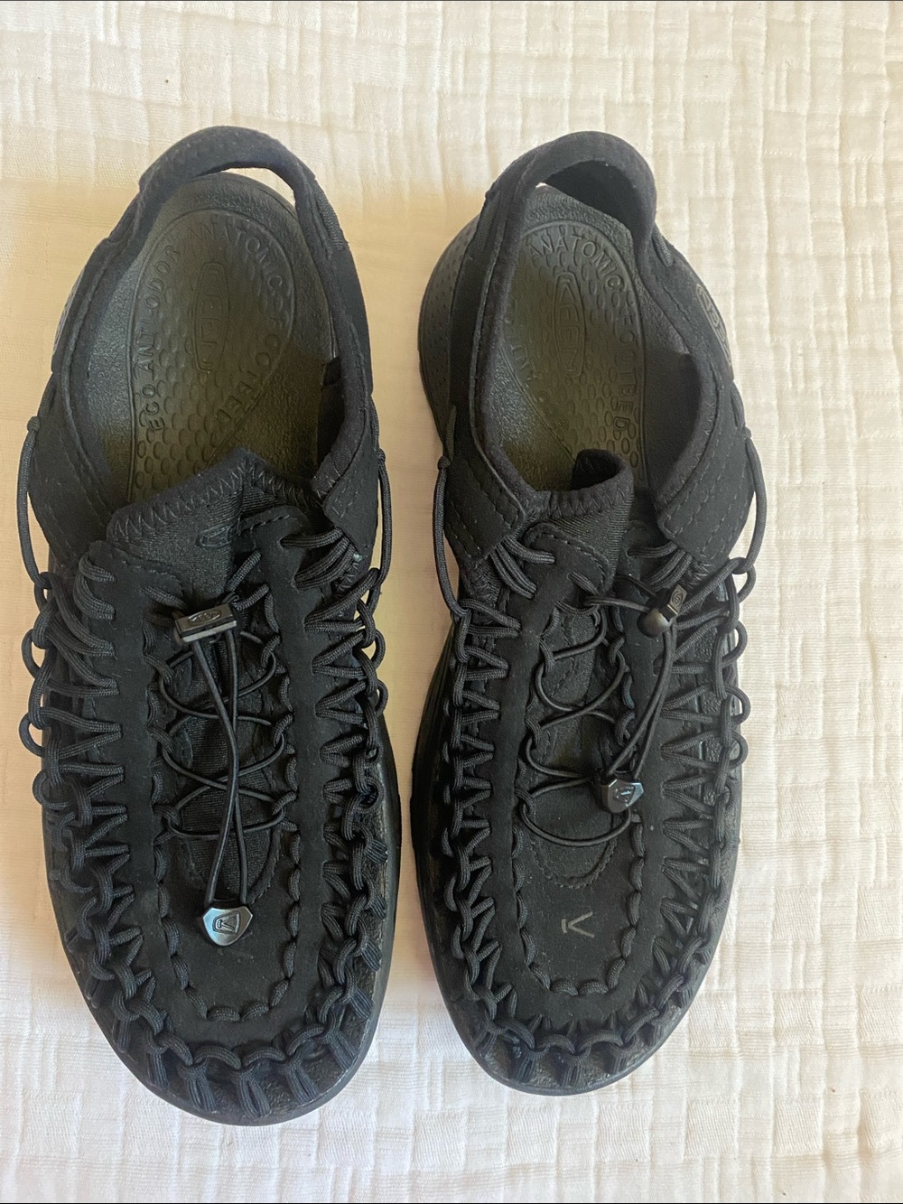 KEEN Black Woven Lace-Up Sandals - Picture 2 of 7